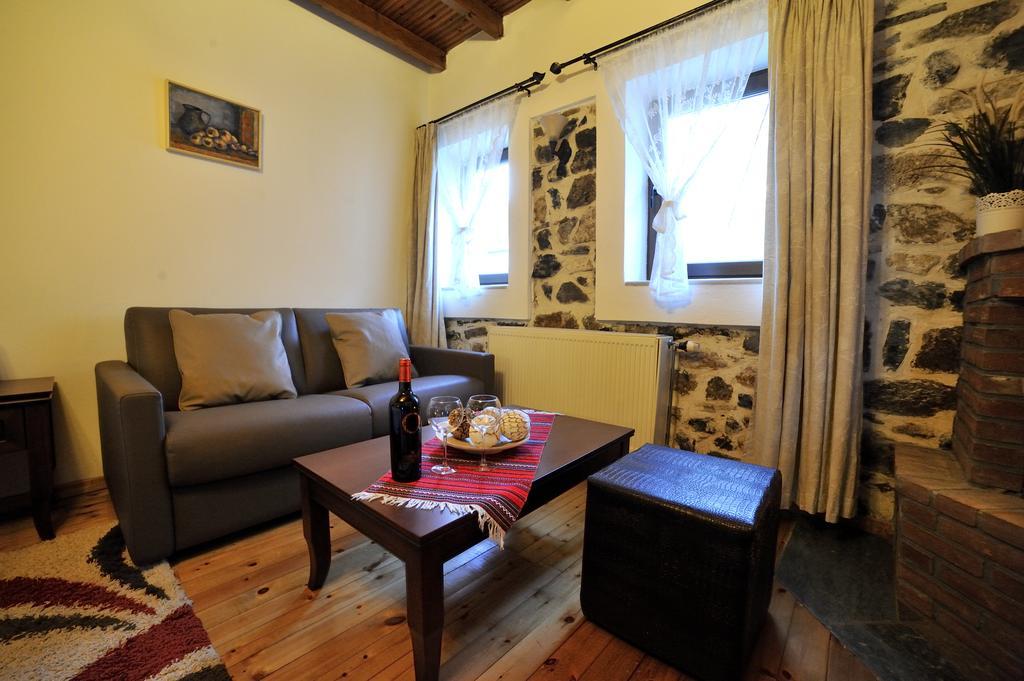 Guesthouse Papastoikou Agios Athanasios  Eksteriør billede