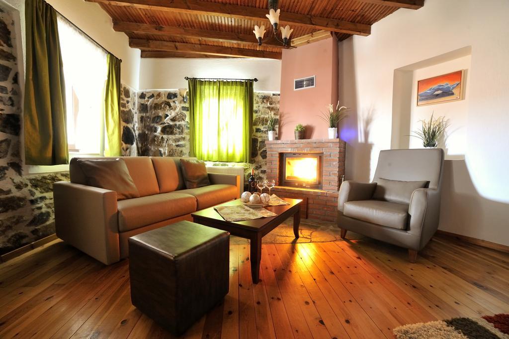 Guesthouse Papastoikou Agios Athanasios  Eksteriør billede